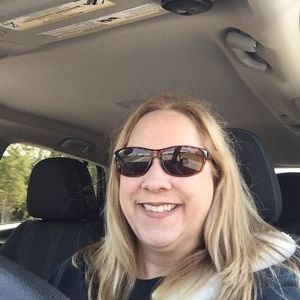 Meet your Posher, Sharon